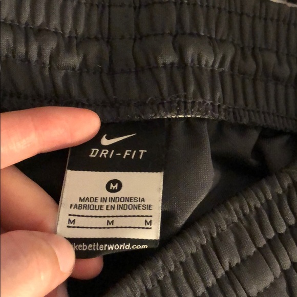 nike sweatpants - Picture 3 of 4